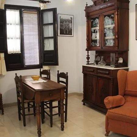 Casa Nieves بيت للعطل